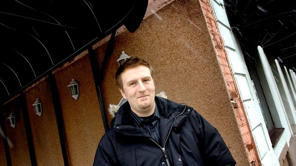 Joakim "Bobo" Strand (bilden) och Kevin Broomfield tar över Roasters.