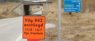 Bropassagen avstängd även i höst: "Kommit till halvtid" • Även E22-trafiken påverkas