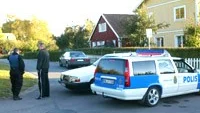 Tre gärningsmän slog sin in hos Svensk Kassaservice på Ärentunavägen i Storvreta, men blev tvungna att fly utan att ha fått med sig något byte.