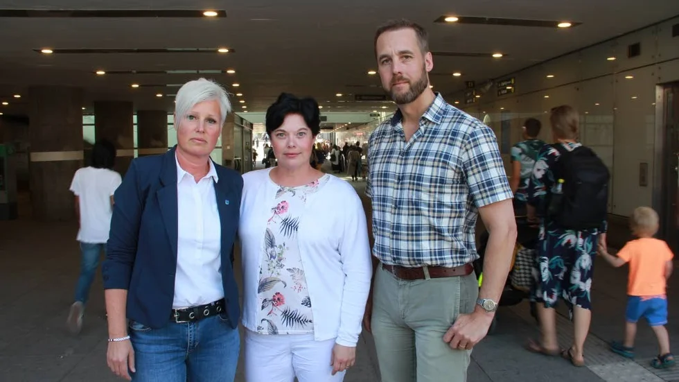 En del av arbetsgruppen som arbetat fram den nya handlingsplanen för trygghet och säkerhet: Avdelningschef Ingela Hagström på avdelningen för social hållbarhet, kommunalråd Marlene Burwick (S) och säkerhetschef Anders Fridborg på Uppsala kommun.