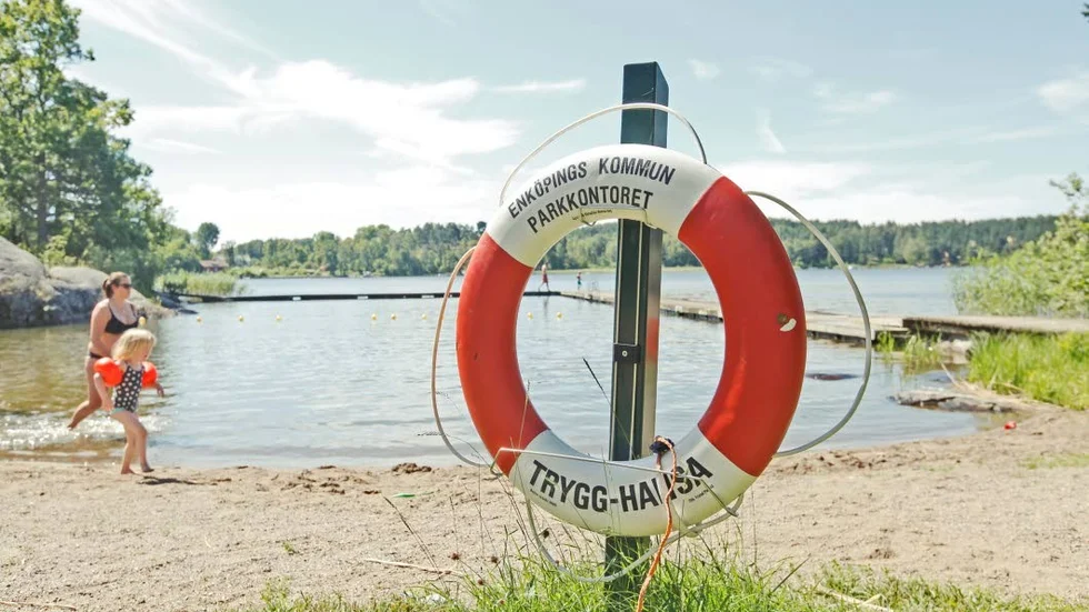 Koffsanbadet i Enköping misstänks vara smittkällan för ehec-smittan. I avvaktan på att provsvaren kommer avråder Enköpings kommun från att man badar där.