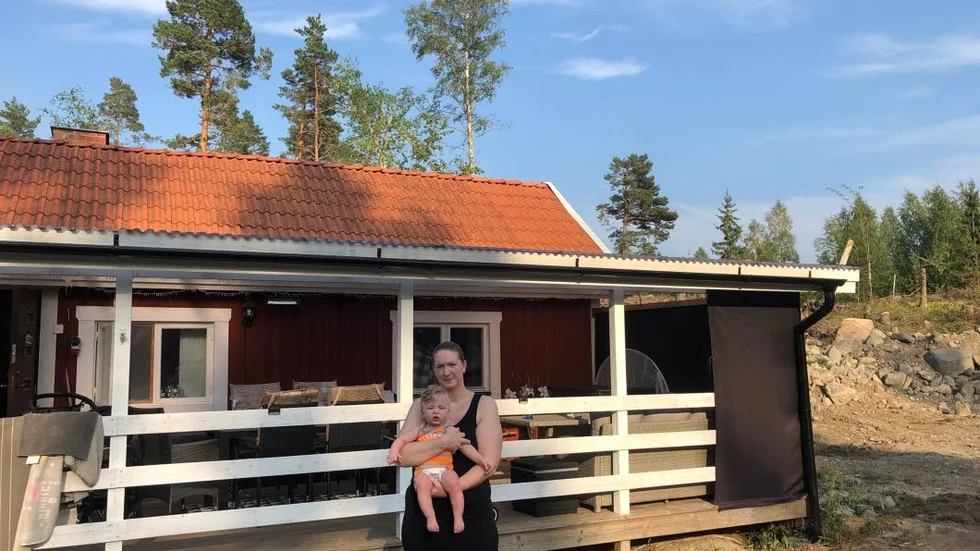 Carin Borg tillsammans med sonen Dante.