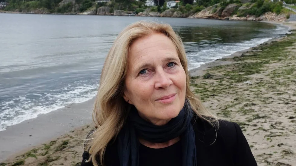Katarina Frostenson (född 1953) har ett stort och kritikerhyllat författarskap bakom sig. Hon har den senaste tiden stått i centrum för krisen i Svenska Akademien.