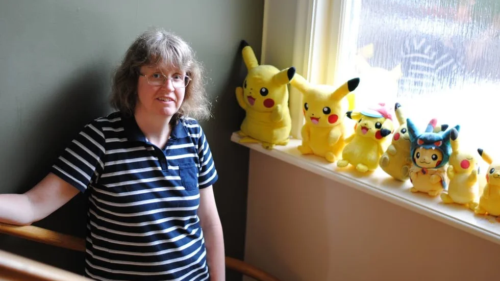 För varje Japanresa tillkommer en ny Pikachu på fönsterbrädan hos Annica Eriksson.