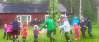Midsommarfest i Renbergsvattnet