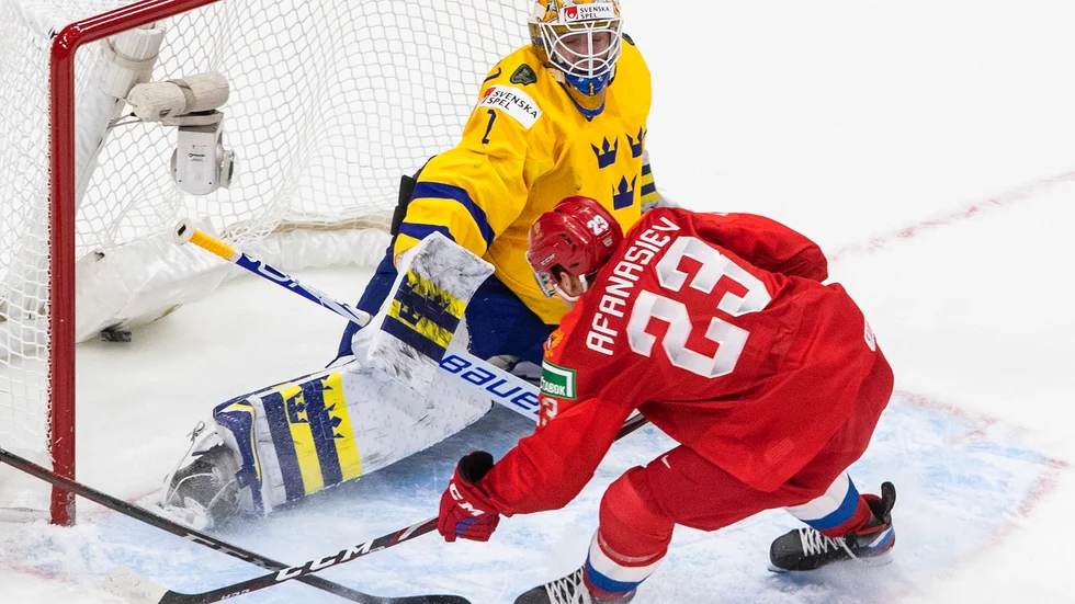 På annandagskvällen inleds JVM för svensk del när Juniorkronorna tar sig an Ryssland. Arkivbild.