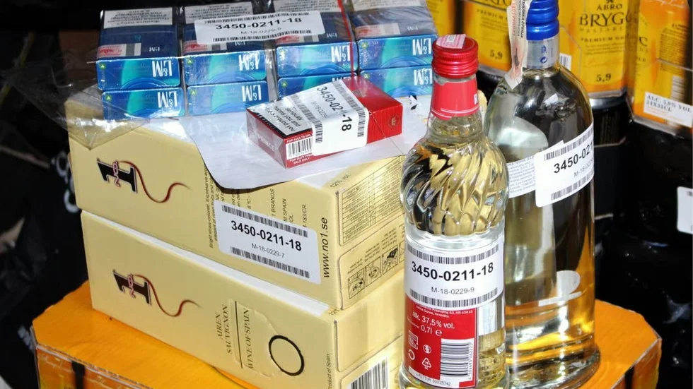 


Alkohol driver på fattigdomen och driver ut många barn på gatorna från våld och övergrepp i alkoholstinna hem, skriver dagens debattörer. 



