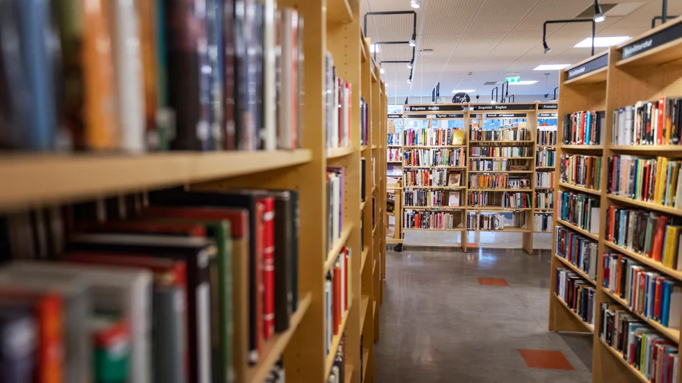 Biblioteket har även ett viktigt bildnings- och demokratiuppdrag, menar insändarskribenterna.