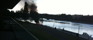 Flotte brinner på strandgatan