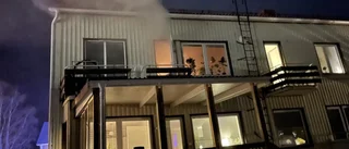 Brand i lägenhet i flerfamiljshus i centrala Skellefteå