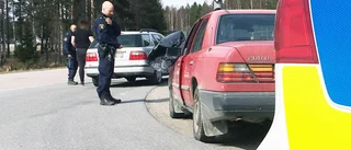 Två bilar kolliderade i korsningen Östra leden–Torsgatan