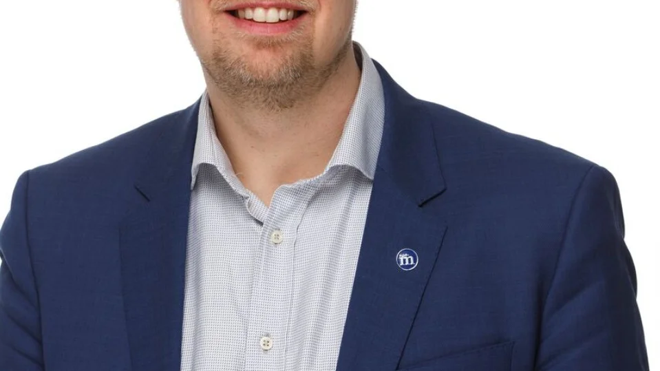 Nicklas Sandström (M).