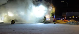 Läs om hela händelseförloppet: Norrans rapport från branden på Krysset under torsdagskvällen