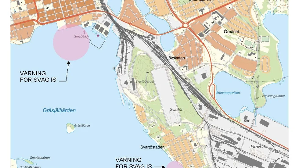Varning för svag is i Luleå.