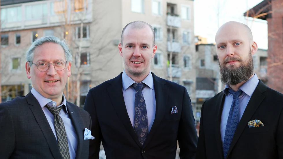 Advokaterna Jan Erik Jonasson, Jens Nyström och Fredrik Elveros är sedan nyår de tre delägarna i Advokatbolaget.