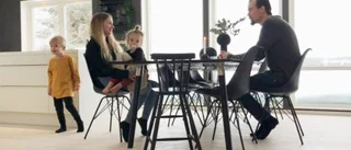 TV: Titta in i Alexandra och Mattias nybyggda villa i Innervik