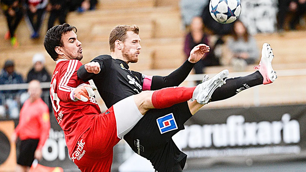 MÅLKUNG. Englund sköt två mål på Gällivare senast.