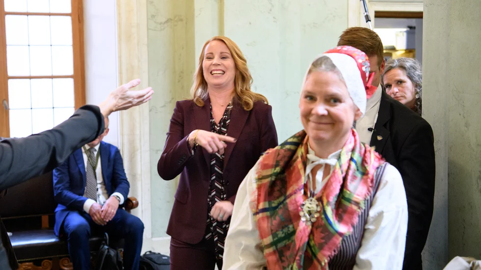 Här (riksdagens öppnande 2020) var det glada miner från den snart valda statsministern och från C-ledaren. Lööf utan röda linjer i Anderssons tappning skulle vara bra för Sverige.