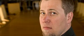 Expert: ”Vad får medborgarna tillbaka?”