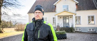 "Har legat mot kniveggen hela tiden" • Jesper tvingas sluta som bonde: "Var inte det här jag hade tänkt mig"