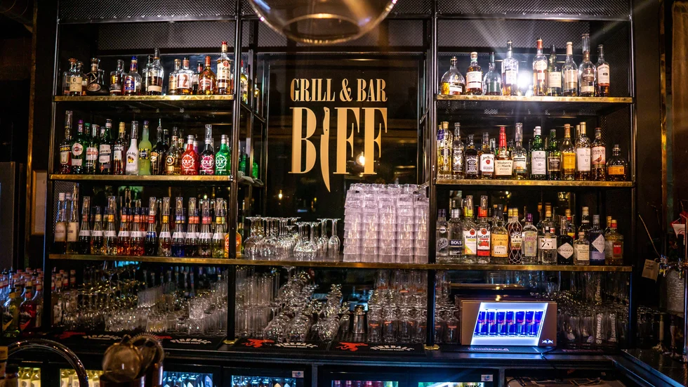 Biff och Grill i Eskilstuna öppnar upp portarna till nattklubben för en kväll.
