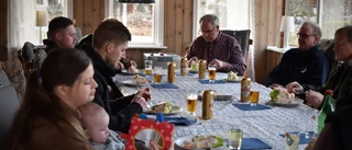 Kalas i byn när löftet om fibern är nära: "Hade det inte blivit av nu så hade det aldrig hänt" 