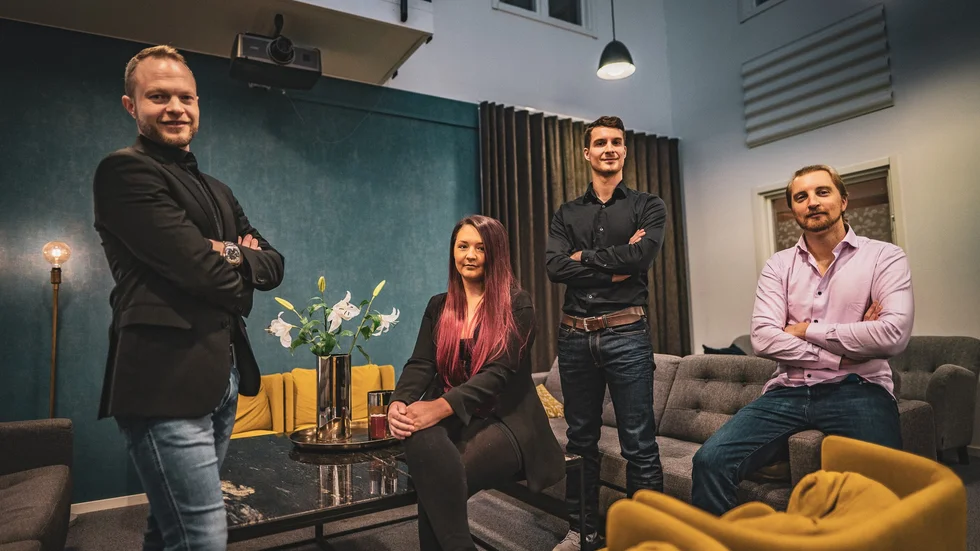 Arctic Space Technologies består av grundarna och delägarna; Fredrik Schäder, Sandra Nilsson, Felix Hessinger och Benjamin Fischer.