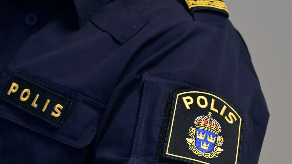 Gärningsmännen utgav sig från att vara från polisen.