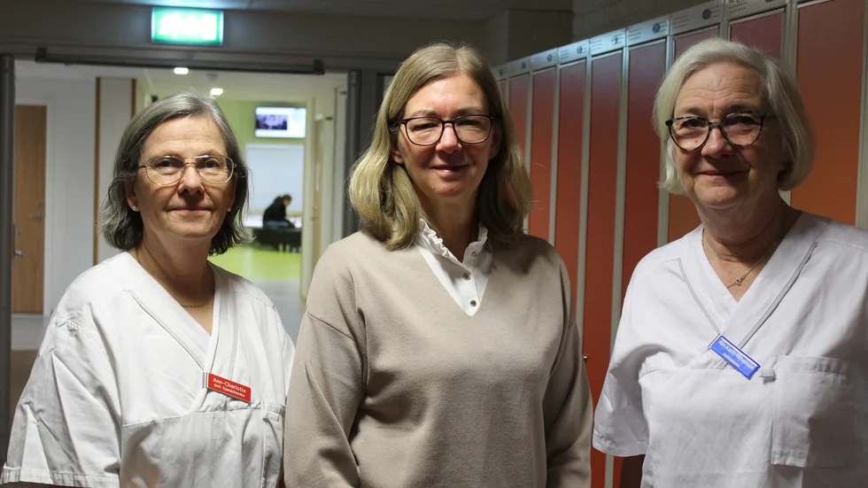 Charlotte Jonsson, Ing-Marie Lagergren och Ann-Katrin Wilhelmsson är nöjda med resultatet av insatsen. "Det hade aldrig gått så fort om vi inte gjort det i skolan", säger Ann-Katrin Wilhelmsson, regionens samordnare för vaccination på skolorna.
