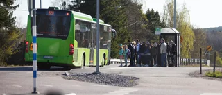 Bussar ska lämna företräde vid 60 km/h