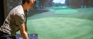 Golfproffsen tävlar om stora prispengar – inomhus: "Måste tänka taktiskt"