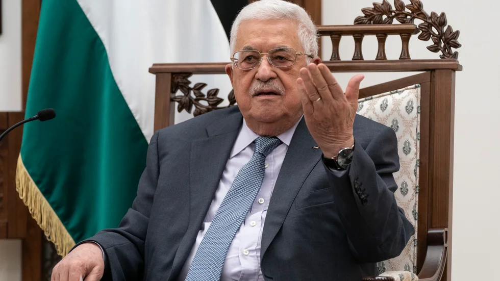 Palestinske ledaren Mahmud Abbas har flera gånger ställt in parlamentsval, vilket fått många att mana till bojkott av även lokala val. Bild från i våras.