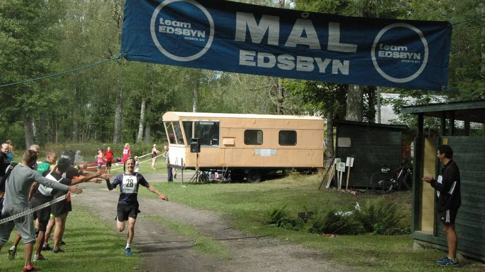 Så här såg det ut för två år sedan när Robert Gustafsson förde Team Barketorp till seger på den avslutande löpsträckan.