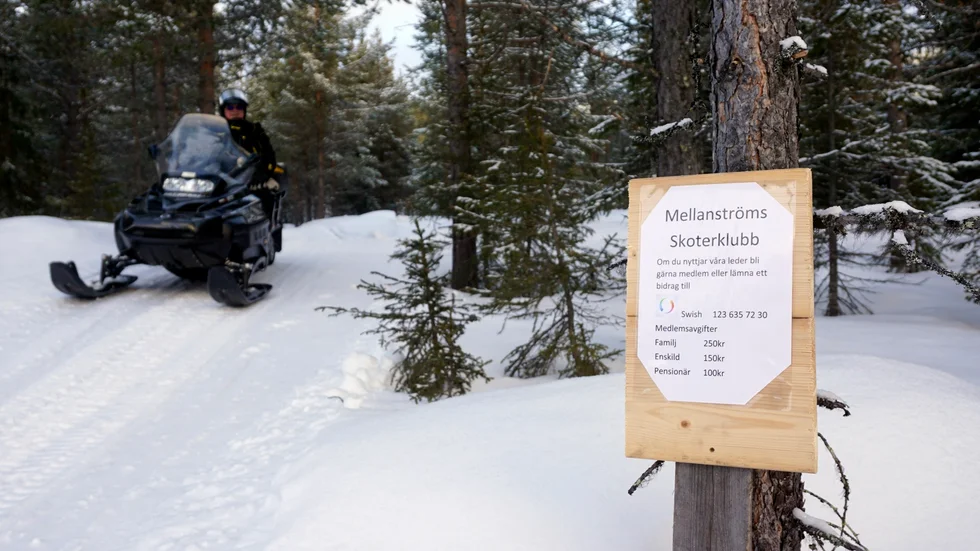 Skänk en slant! Uppmaningen om att swisha en ledavgift till föreningen har inte burit frukt. "Vi går back 11 500 kronor per år", säger Kjell Marklund.  Foto: Foto: Sofie Abrahamsson.