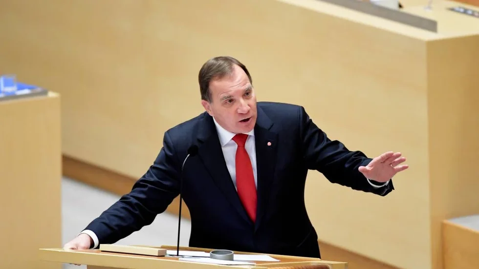 Rimliga val. Stefan Löfven talar om S som sjukvårdens och trygghetens parti. Bra fokus.  Det där med nazism och rasism slår dock bara tillbaka.