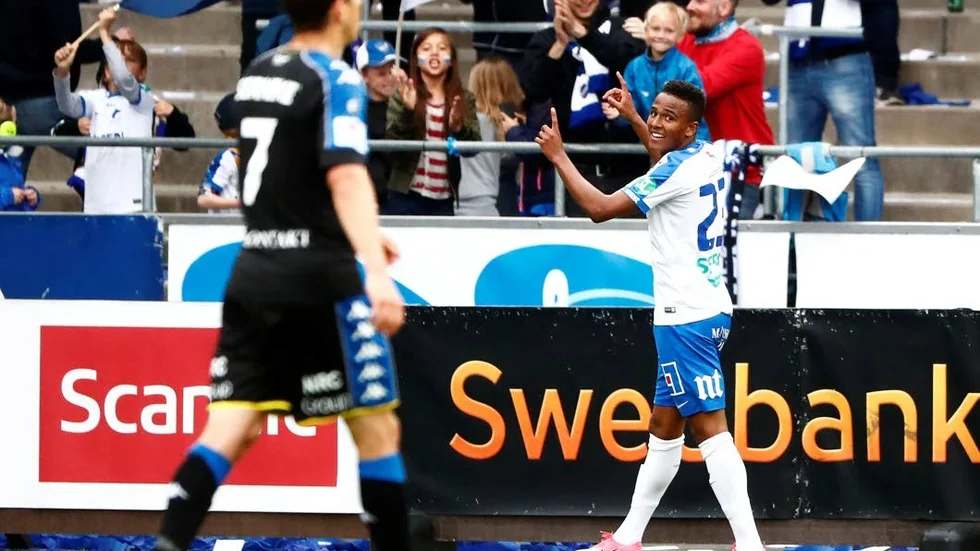 Niclas Eliasson – IFK-fansens nya kelgris.