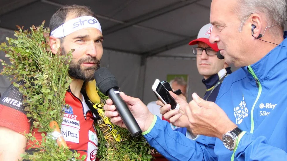 Suveränen. Den franske orienteringsstjärnan Thierry Gueorgiou blev ett hett eftertraktat intervjuobjekt efter sin tredje triumf i O-ringen. Foto: Nils Sjödin