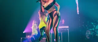  Recension: Zara Larsson skapade historia i Sara kulturhus • Händelsen som lyfte hela konserten 