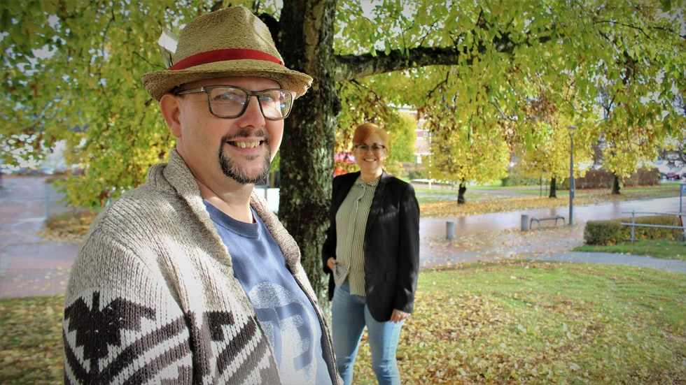 Efter förhandlingarna om ny majoritet i Åtvidaberg valde Daniel Franzén att lämna Liberalerna. Han har nu gått över till KD och välkomnas in i partiet av bland andra Máire Skogstjärna (KD). Tillsammans talar de om en nystart inom KD och att partiet tillsammans med M och SD blir en stark opposition, redo att ta över styret i Åtvidaberg om den tillträdande femparti-majoriteten spricker.