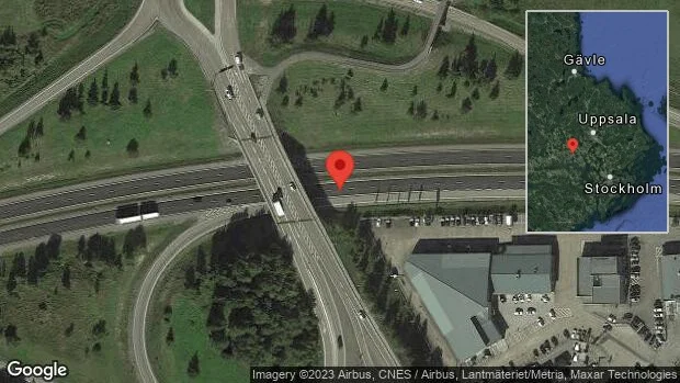 Fordon stillastående på E18