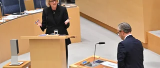 Damberg har en smartare politik än Svantesson