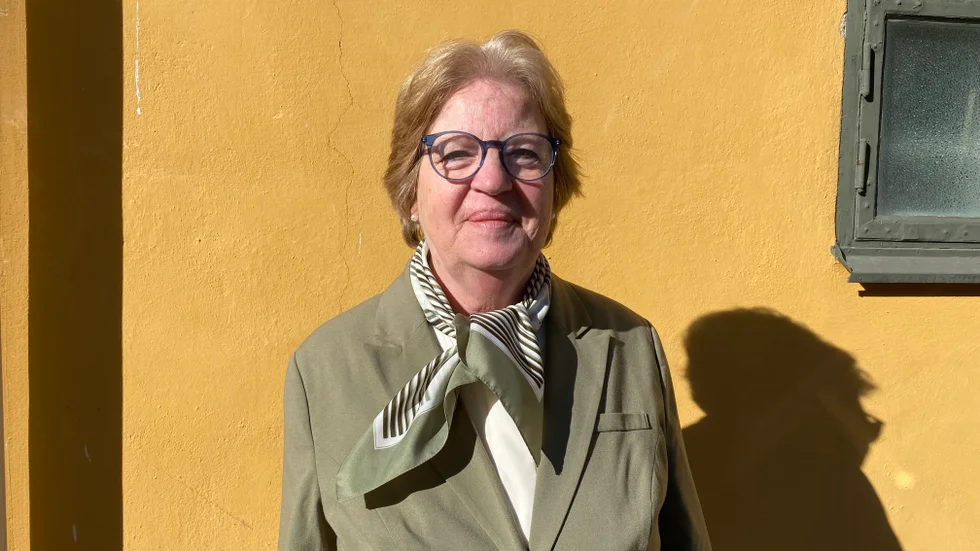 Ingrid Cassel (M) är ordförande i utbildningsnämnden som ska ta beslut om att utreda inrättandet av två resursskolor i Norrköping. 