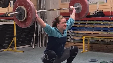 Ögren lyfte 80 kilo - samma vikt som hon tog SM-guld med. 