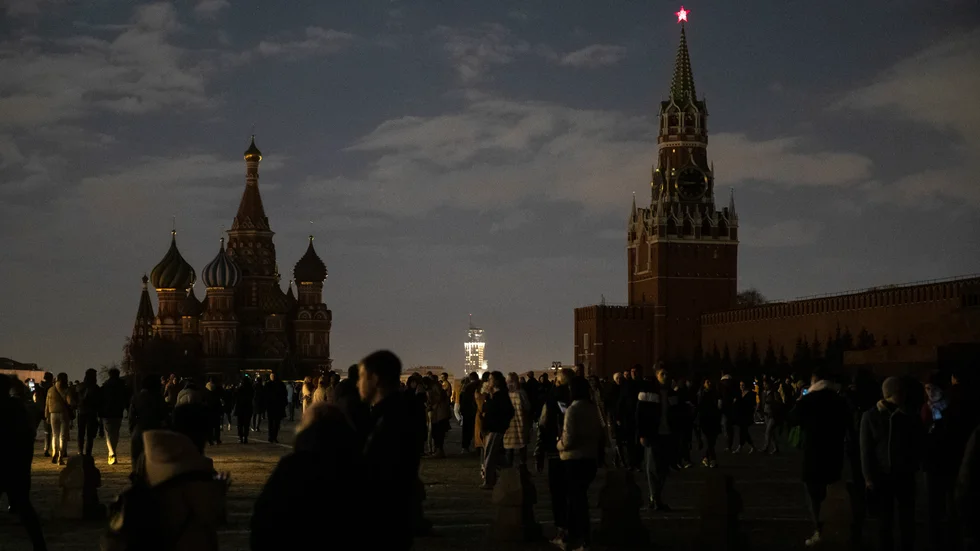 Centrala Moskva nedsläckt under 2020 års Earth Hour.