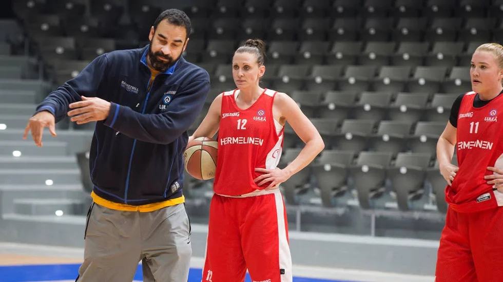 Avgörandets stund. Jens Tillman, Anna Barthold, Allis Nyström och hela Luleå Basket är på plats i Istanbul för den avgörande matchen i eurocup.