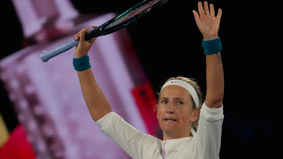 Victoria Azarenka slog in matchbollen 02.17 på morgonen.