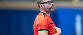 Slutspelsmatchen försenas – domaren kom sent till Linköping