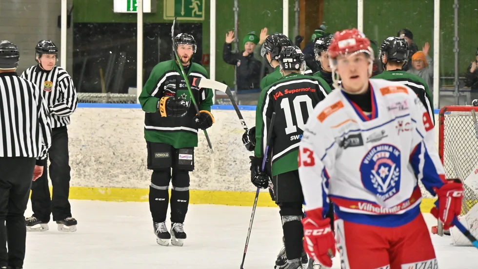 Melker Karlsson hittade nätet i den andra perioden i sin comeback i Lyckseletröjan.