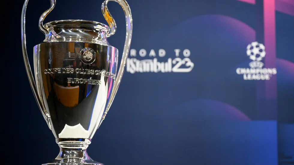 Uefa och dess samarbetspartners står fast vid att behålla klubblagsturneringarna som de är. Någon superliga är inte aktuell.