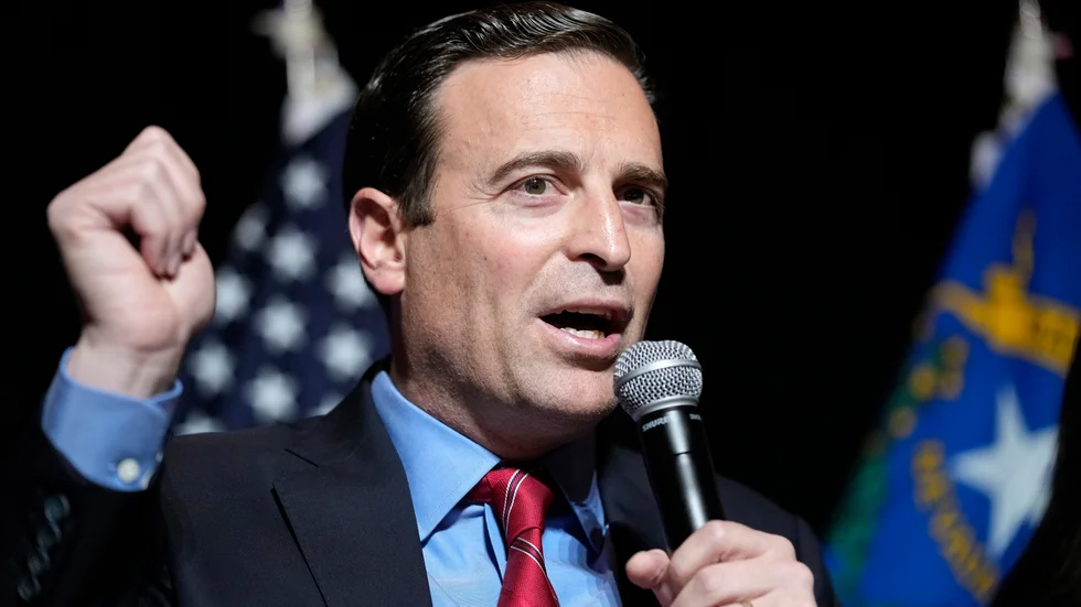 Nevadas republikanske senatorkandidat Adam Laxalt i Las Vegas under valdagen.